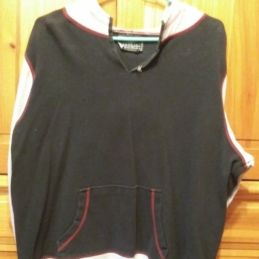 sweatshirt